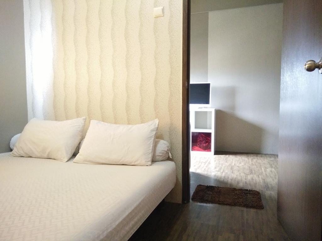Apartemen The Metro By Yudis